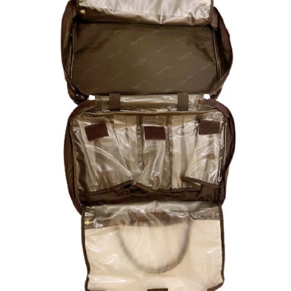 Oscar de la Renta Spacious Tapestry Weekender Bag - Picture 5 of 9